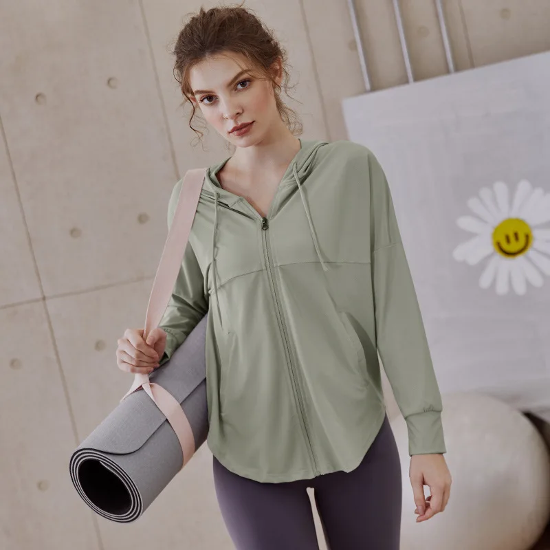 Nuova giacca fitness da donna  - Outdoor Sport Coat recensione e prezzo
