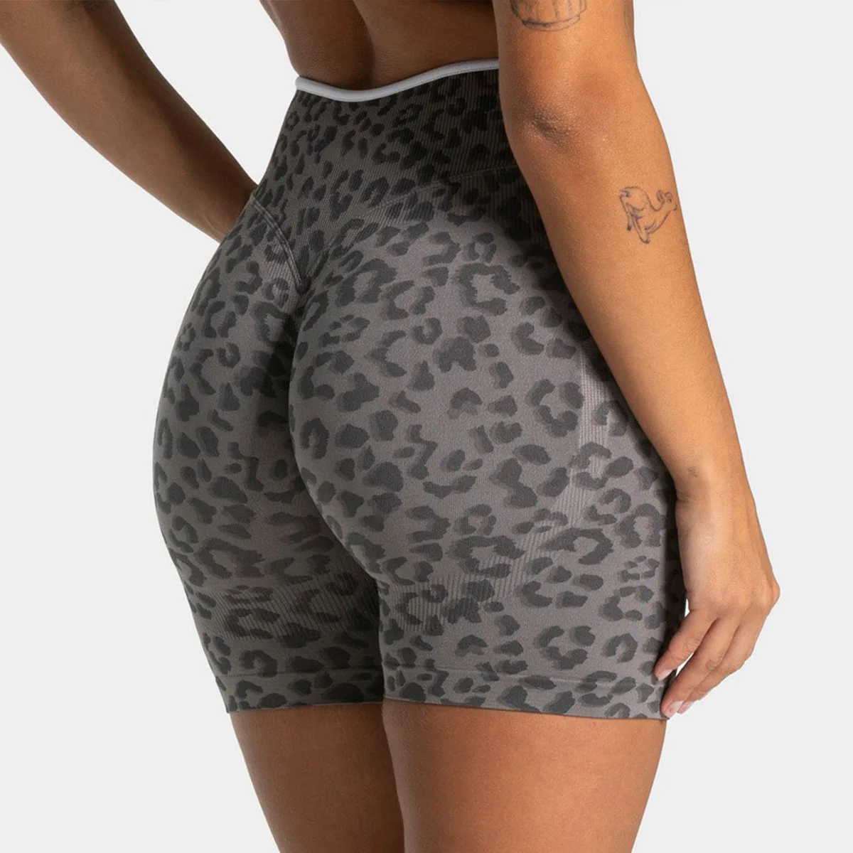 TEVEO Pantaloncini Yoga Donna  - Outdoor Sport Leggings recensione e prezzo